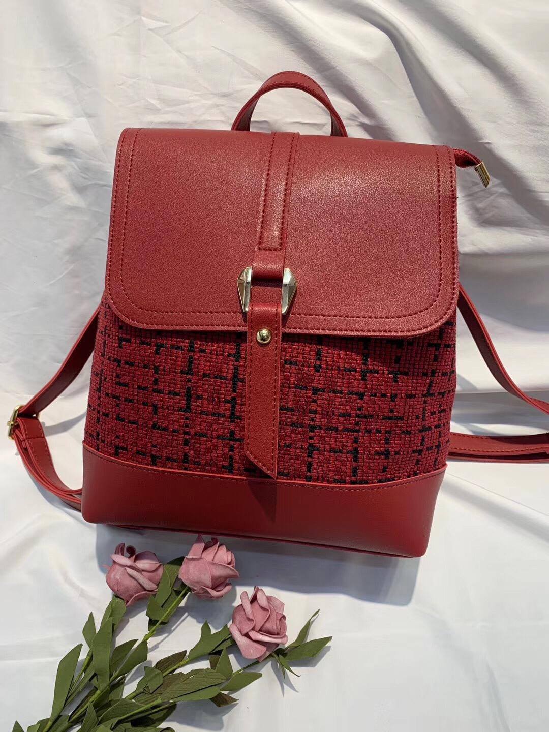 Textured Pattern Buckle Backpacks – Stylish Drawstring Casual Bags