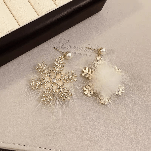 Christmas Snowflake Earrings – Women's Full Diamond Pearl Plush Earrings