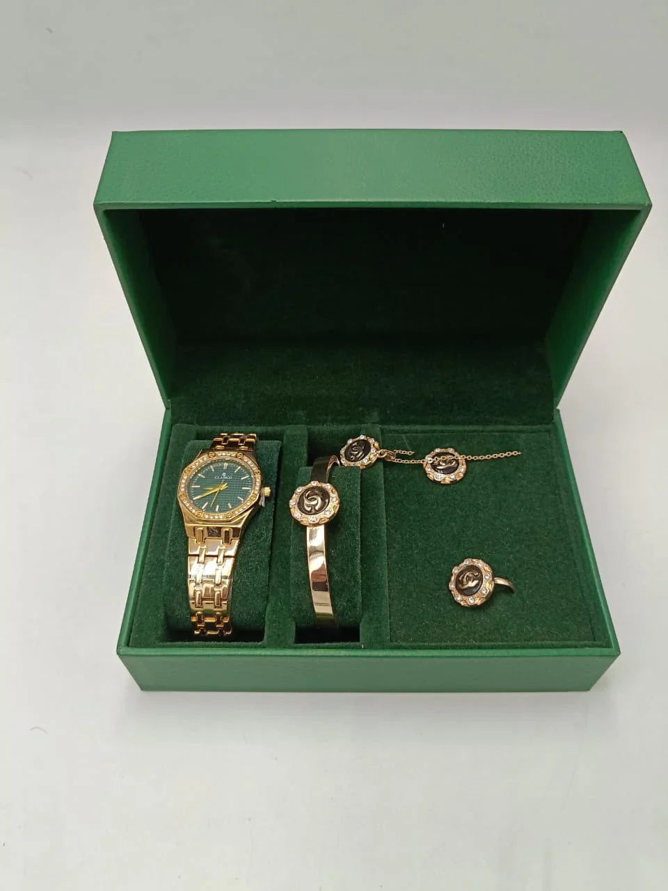 Eterna Belle Women Watch Set