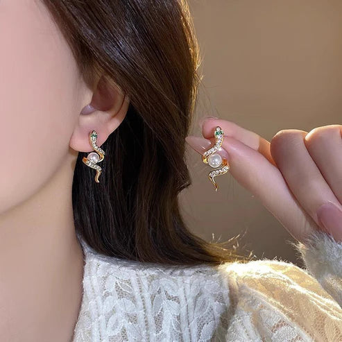 Exquisite Full Rhinestone Zircon Simulated Snake Earrings