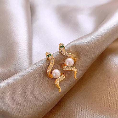 Exquisite Full Rhinestone Zircon Simulated Snake Earrings