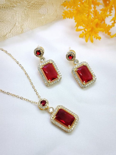 Royal Gemstone Necklace Set – Feel the Elegance of Royalty
