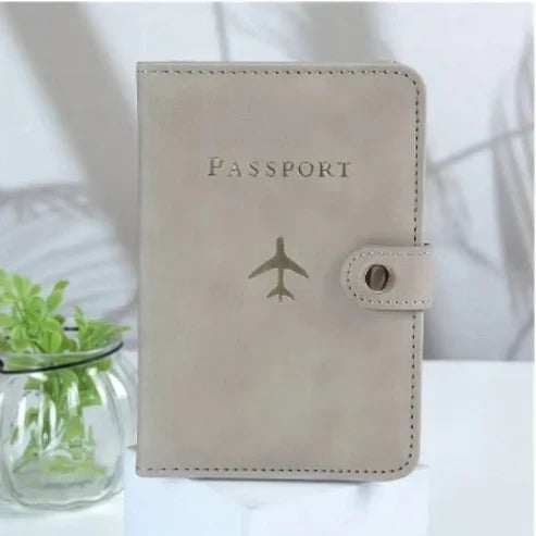 Sleek and Lightweight Passport Wallet – Travel-Friendly Organizer
